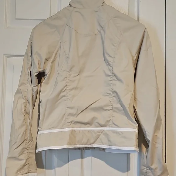Vintage Early 2000s Nike Beige Full-Zip Jacket – Made in Philippines, Size S - Picture 5 of 5